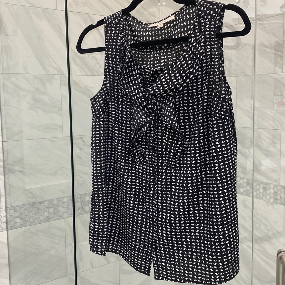 LOFT Sleeveless Top